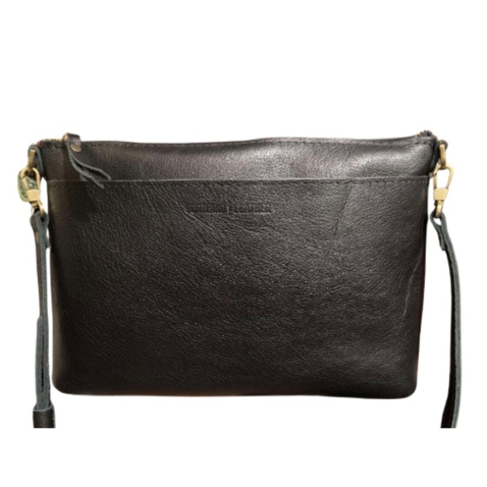 Portland Leather Large Poppy Crossbody in Pebbled Black